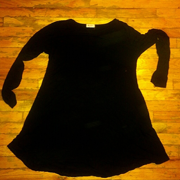 belaroi Tops - GUC black tubic, swingy top belaroi 3x